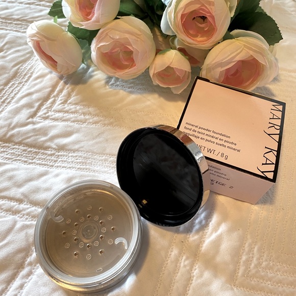 Beige 2 Mary Kay Mineral Powder